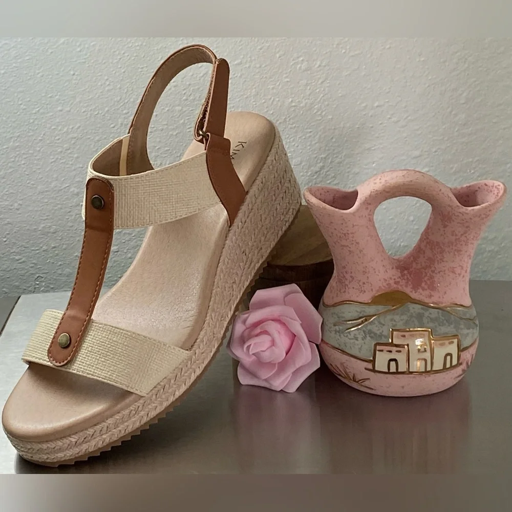 NEW…KIM ROGERS TAN AND CREAM ESPADRILLE WEDGE SANDALS 9